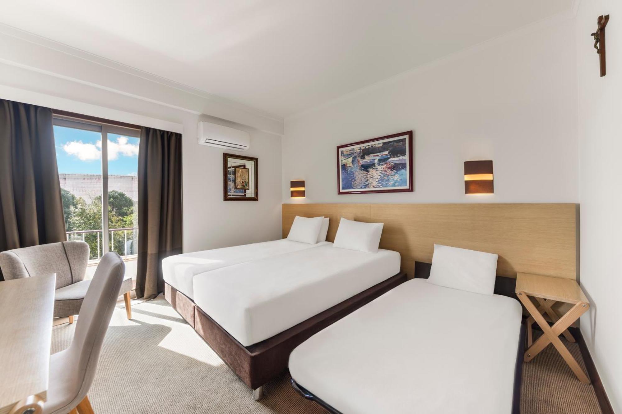 Crisol Tres Pastorinhos Hotel Fátima Kültér fotó